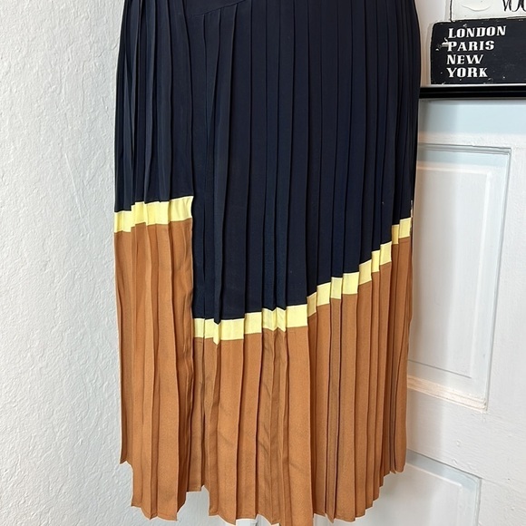 Marni 2012 Winter Edition Multicolor Pleated Silk Blend Midi Skirt Size 38/2US - Picture 4 of 10